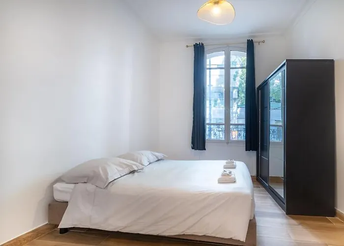 Appartement Métro Alexandre Dumas - Ii